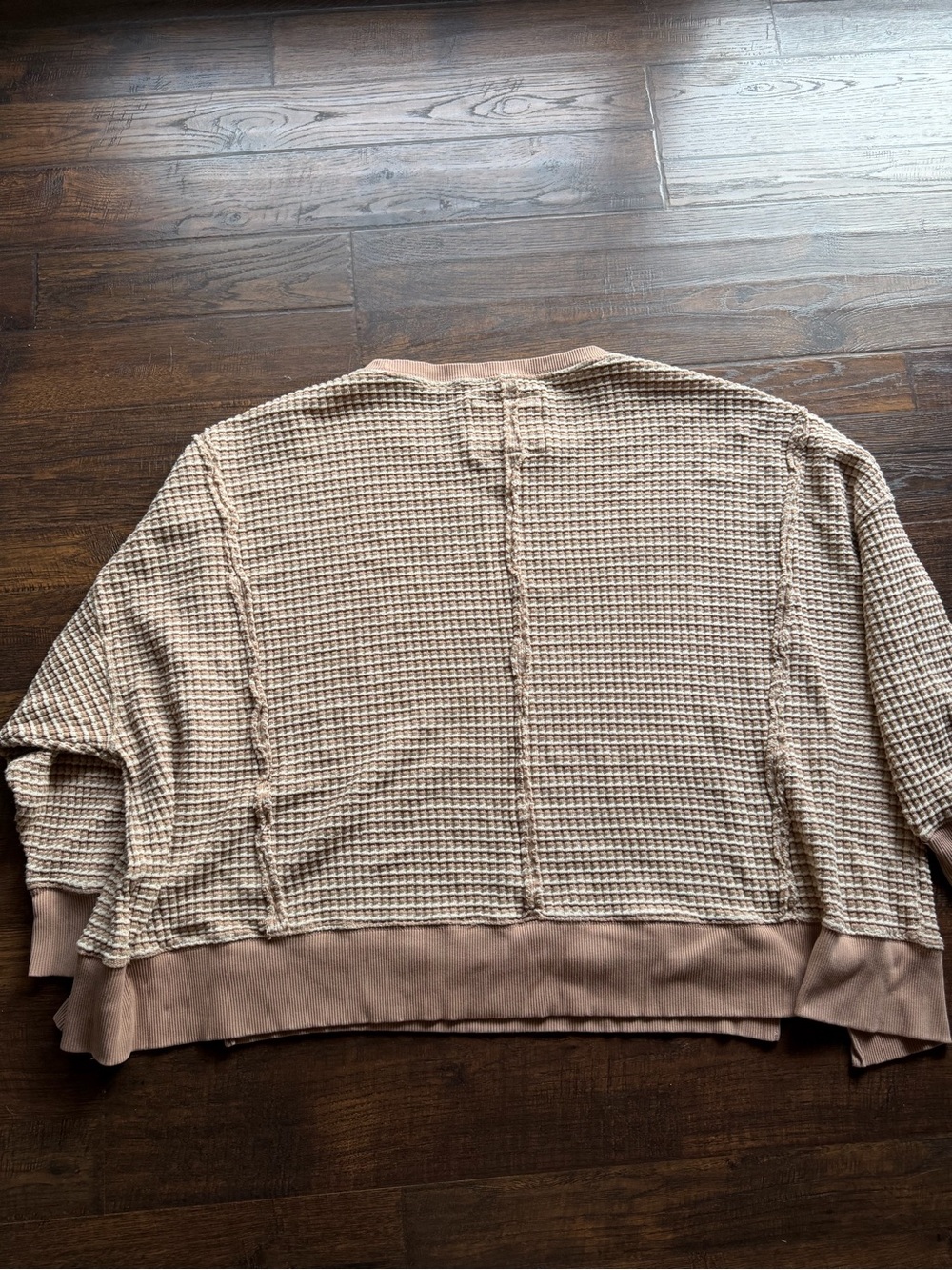 American Eagle Women's
Oversized Big Hug Waffle Crew
Neck Sweatshirt Size XXL - Picture 4 of 4